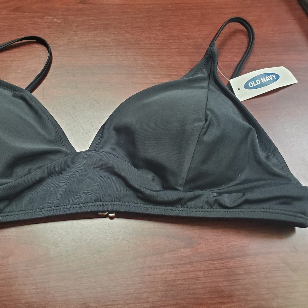 Old navy black swim top, bikini top